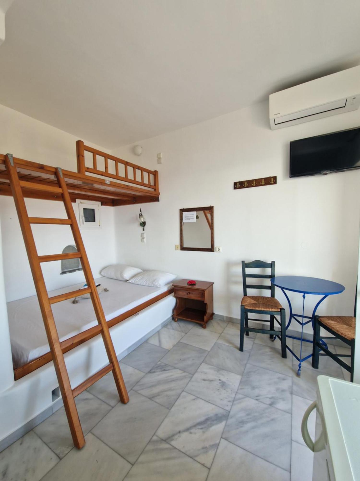 Fanari Sea View Studios Екстер'єр фото